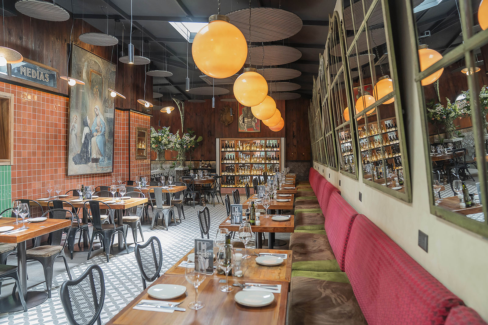 Nubes acusticas vinoteca vitacura030